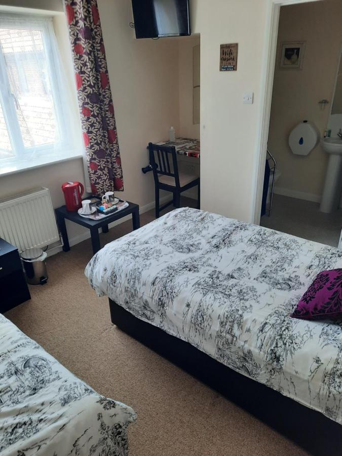 The Roebuck Inn Southampton Bagian luar foto